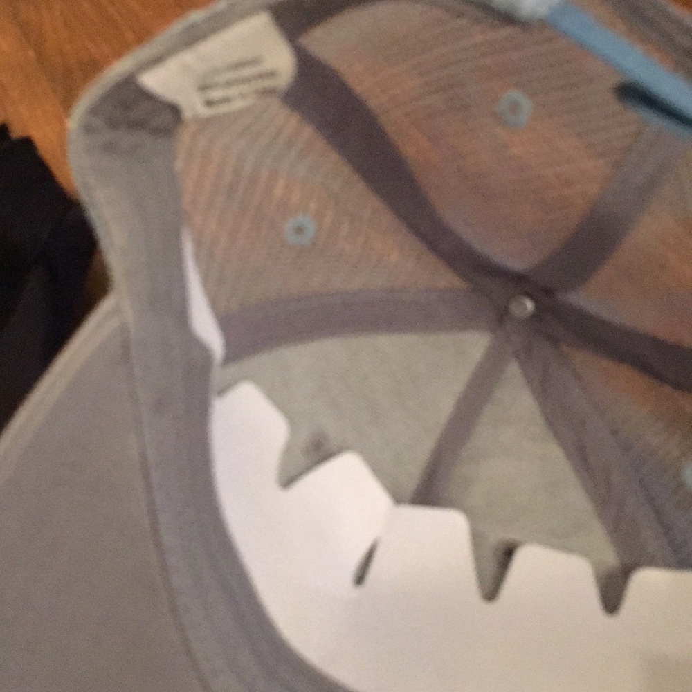 Bundle Of 2 Hats - image 7